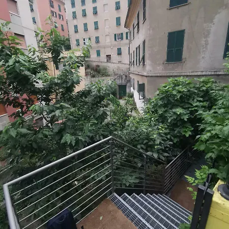 Tra Gli Angeli In Citta, Indipendente Con Giardino E Terrazzo Fino 5 Persone *