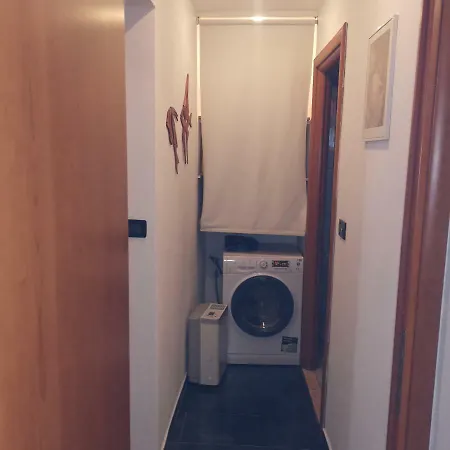 Apartament Tra Gli Angeli In Citta, Indipendente Con Giardino E Terrazzo Fino 5 Persone Genua
